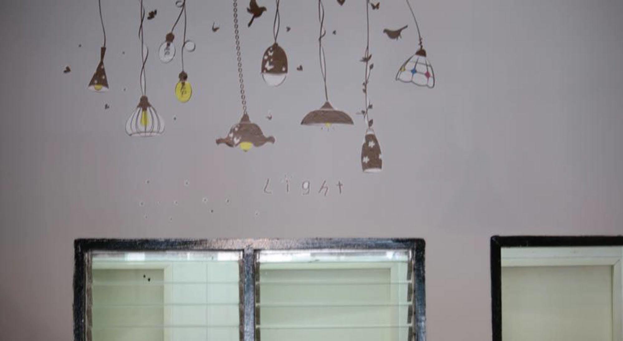 The Galiness International Backpacker Hostel Phuket Patong Exterior foto